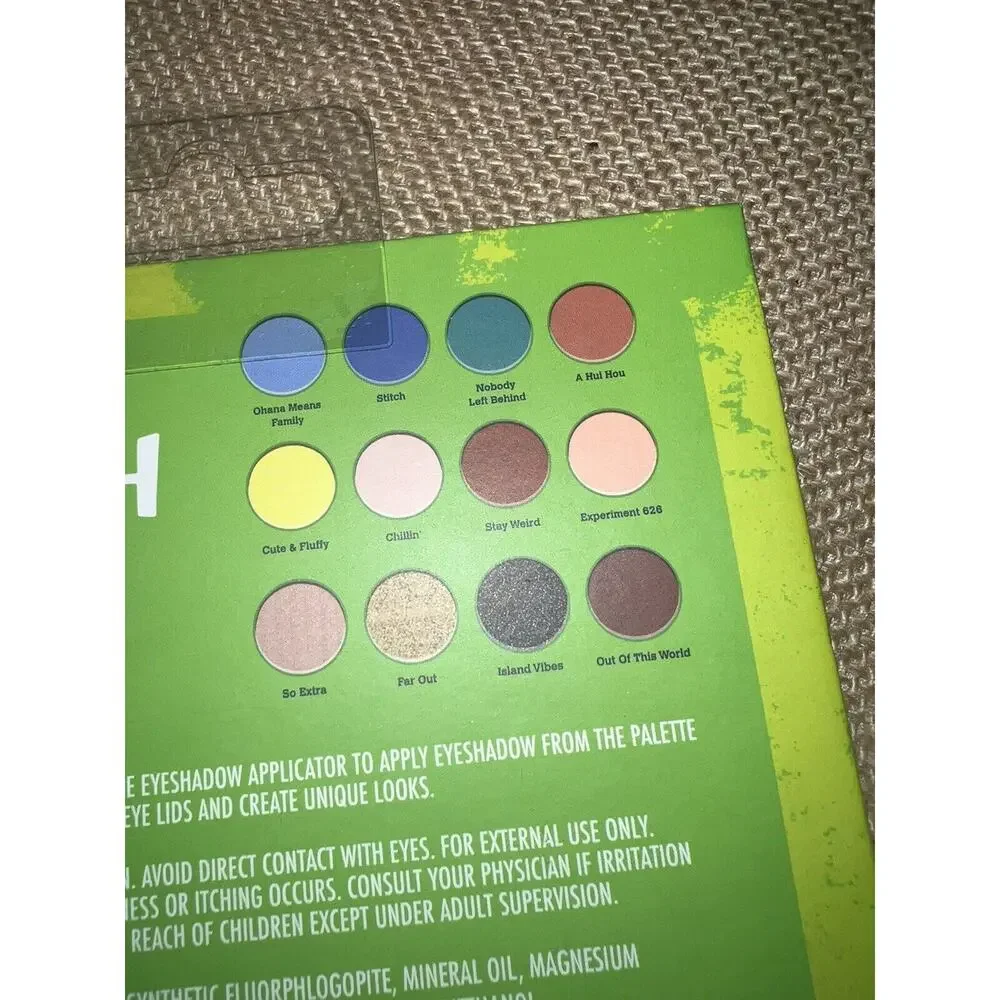 Disney's Stitch 12 Eyeshadow Palette - Lilo & Stitch